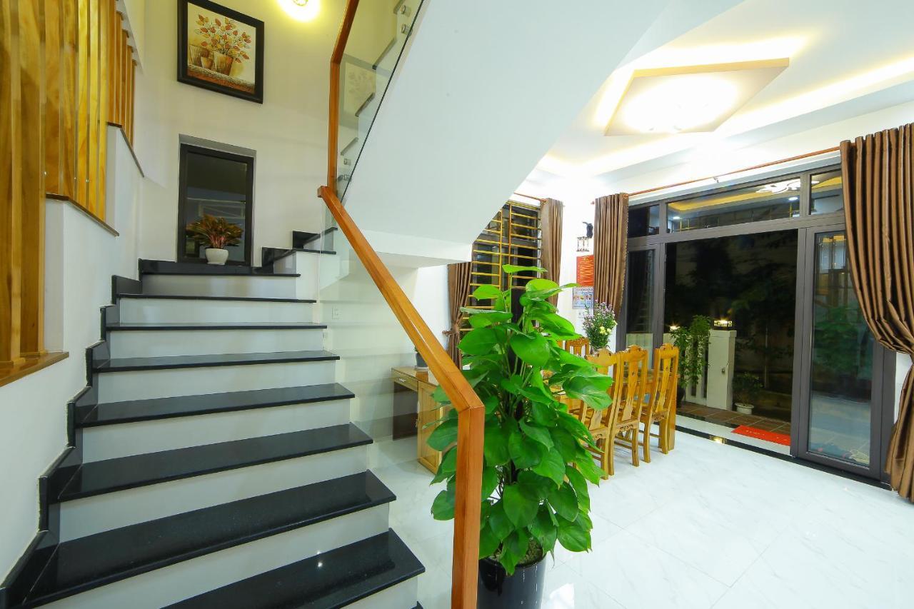 Nhu Y Homestay ホイアン エクステリア 写真